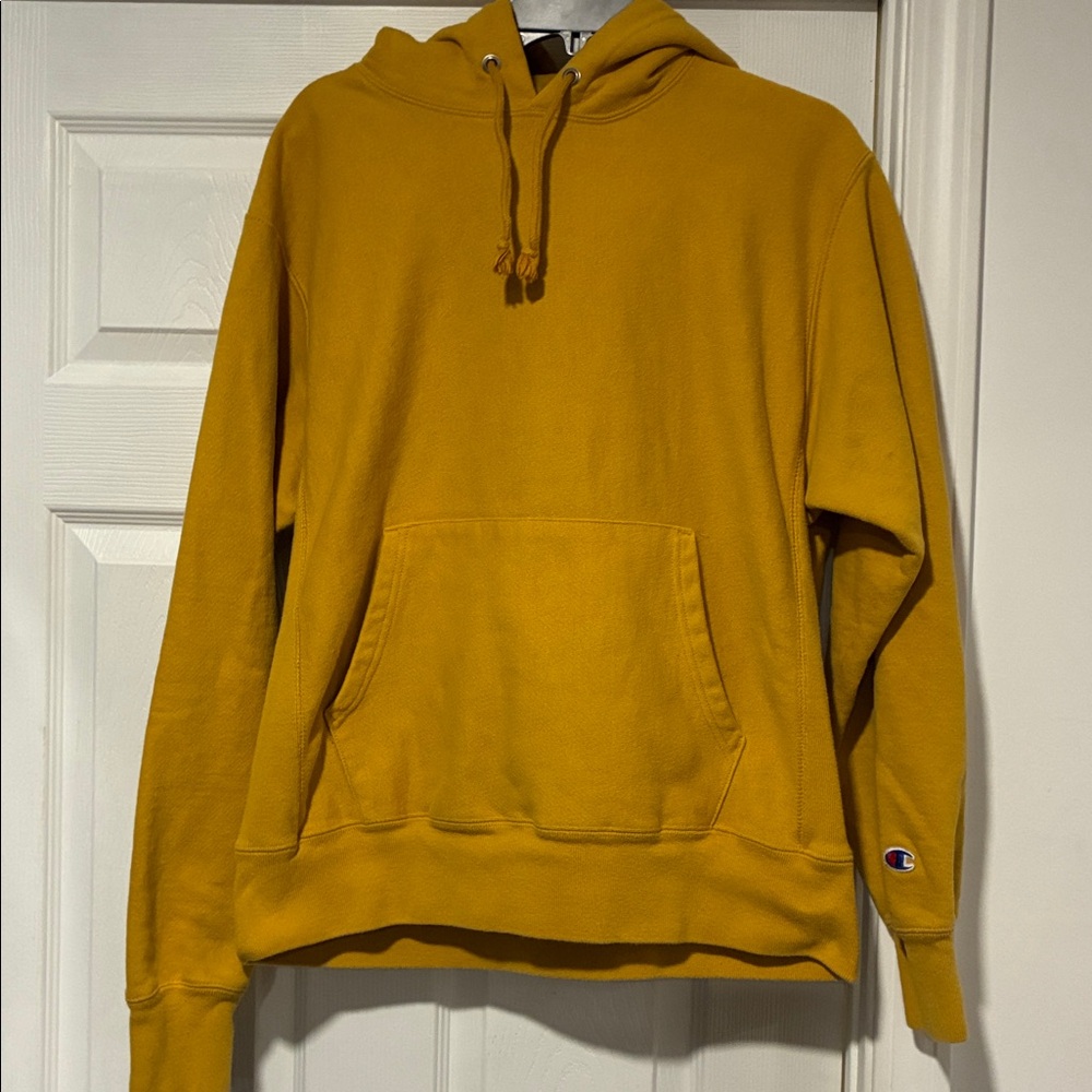 vintage 1980’s Champion Men's mustard Hoodie M